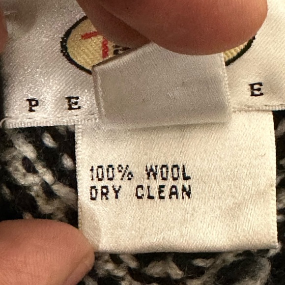 Vintage Talbots Petites 100% Wool Women’s Zip Up Sweater Size Medium - Picture 5 of 8